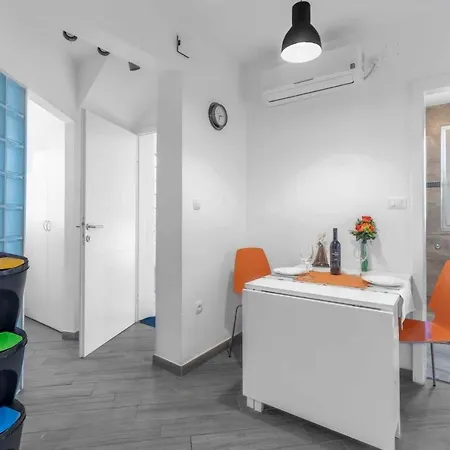 Apartman In - Insel Krk 43582 Punat